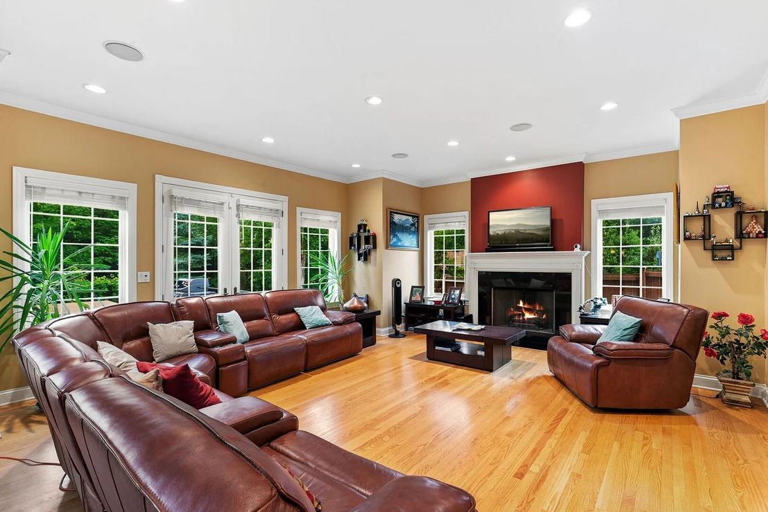 Photo of 1008 Meadow Road