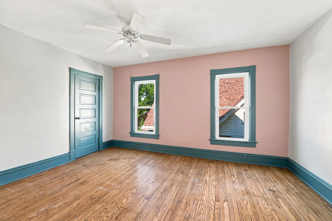 Photo of 111 W Delaware Street