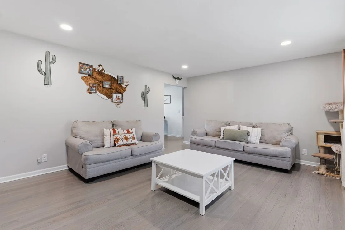 Photo of 120 Terry Drive