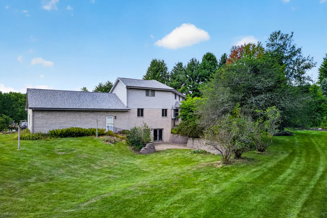Photo of 1646 Valley View Road