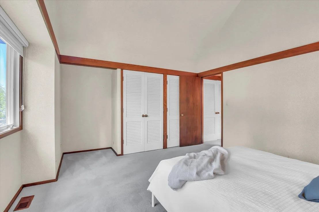 Photo of 10 Carriage Way