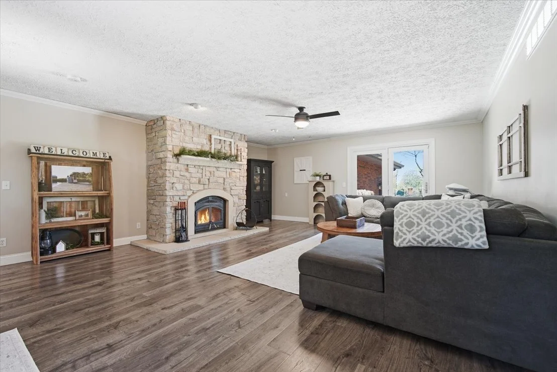 Photo of 19316 Nottingham Drive