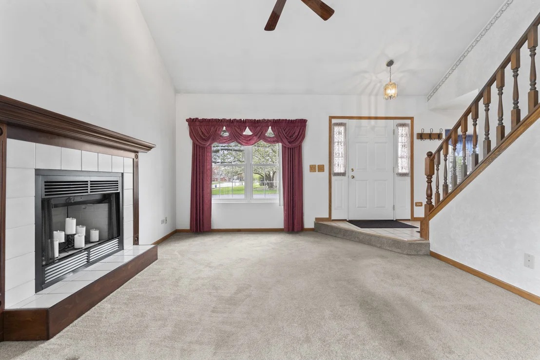 Photo of 1464 Root Street