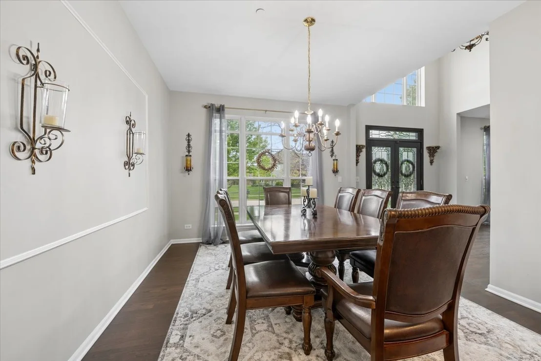Photo of 5423 SWAN Circle