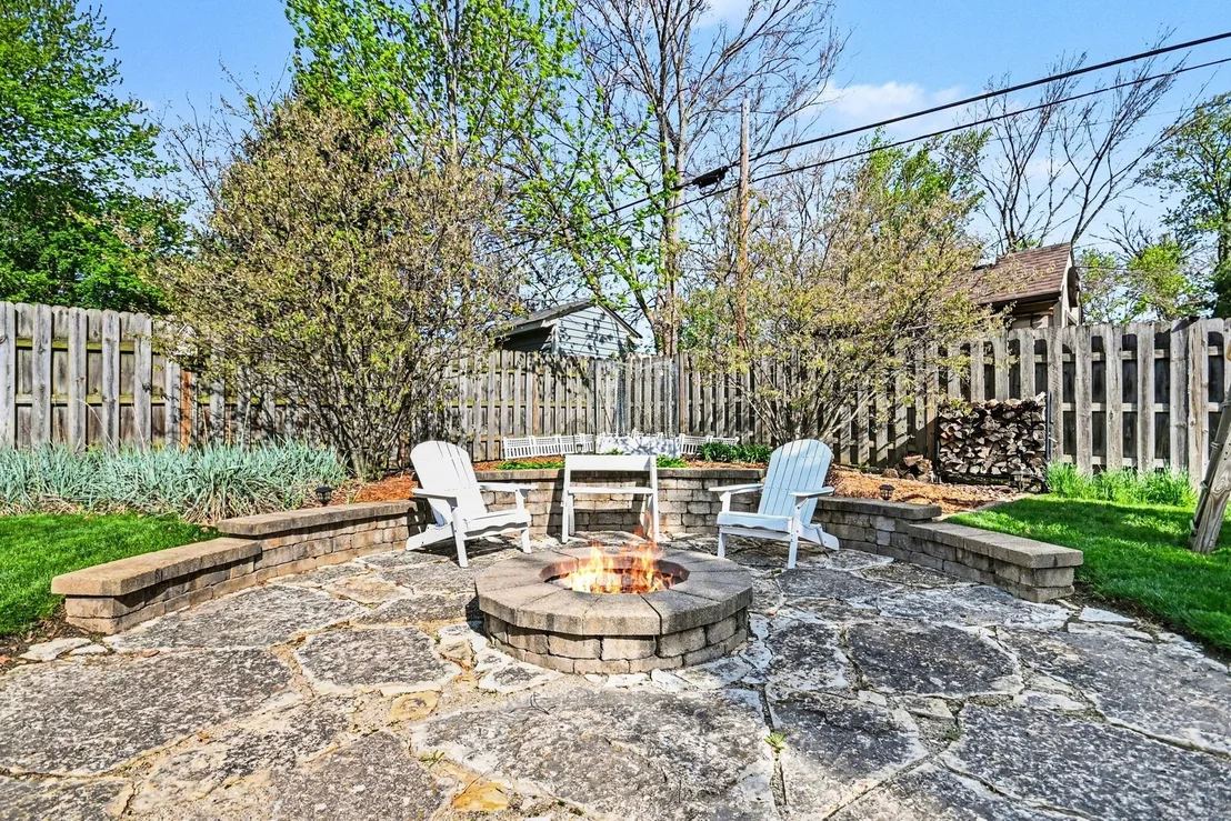 Photo of 22W450 Cherry Lane
