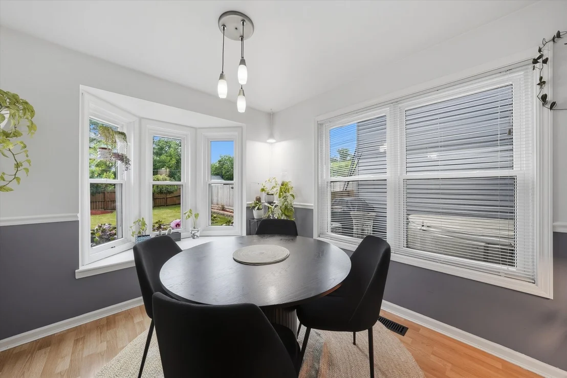 Photo of 1274 Robin Drive