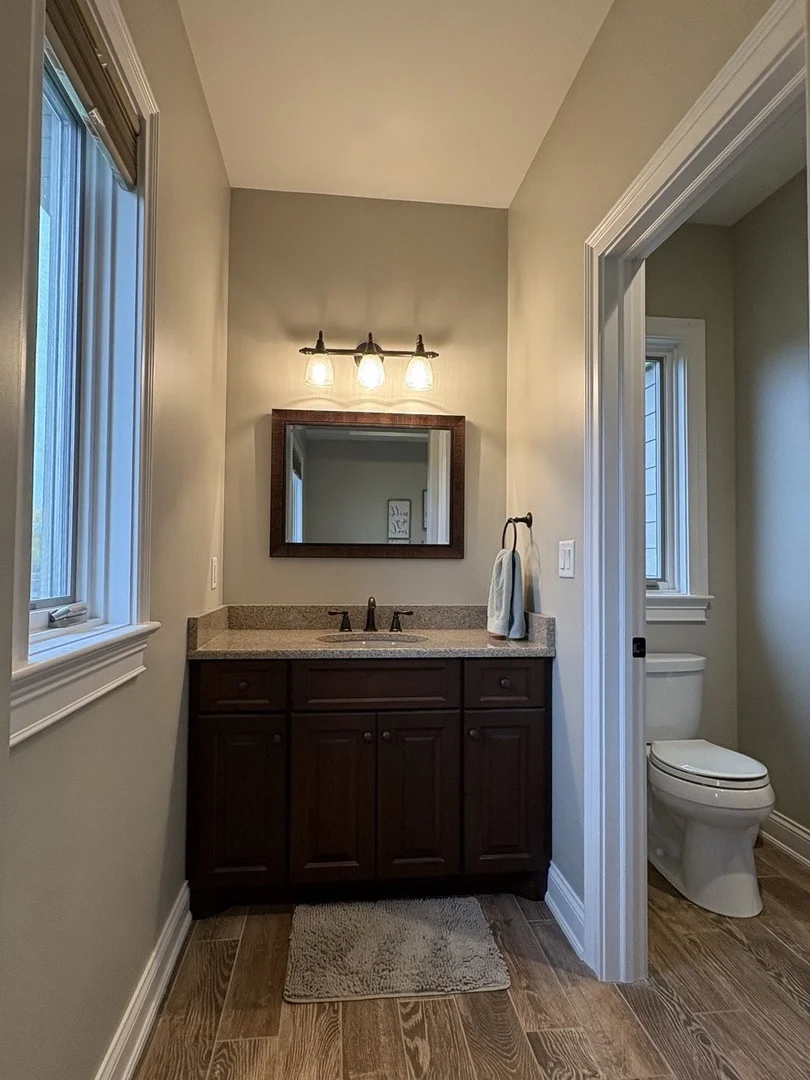 Photo of 1854 W Forestview Drive