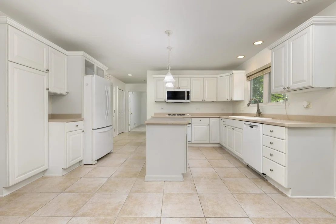 Photo of 2855 Clara Avenue