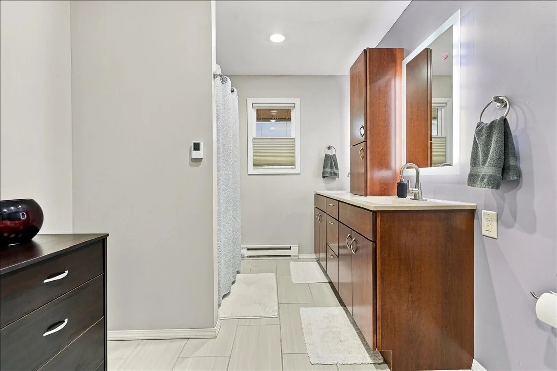 Photo of 518 Sunrise Drive