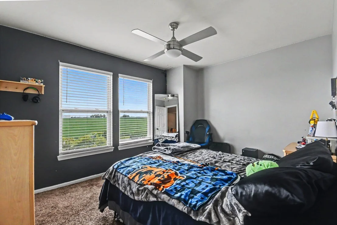 Photo of 15897 ROLLAND Drive