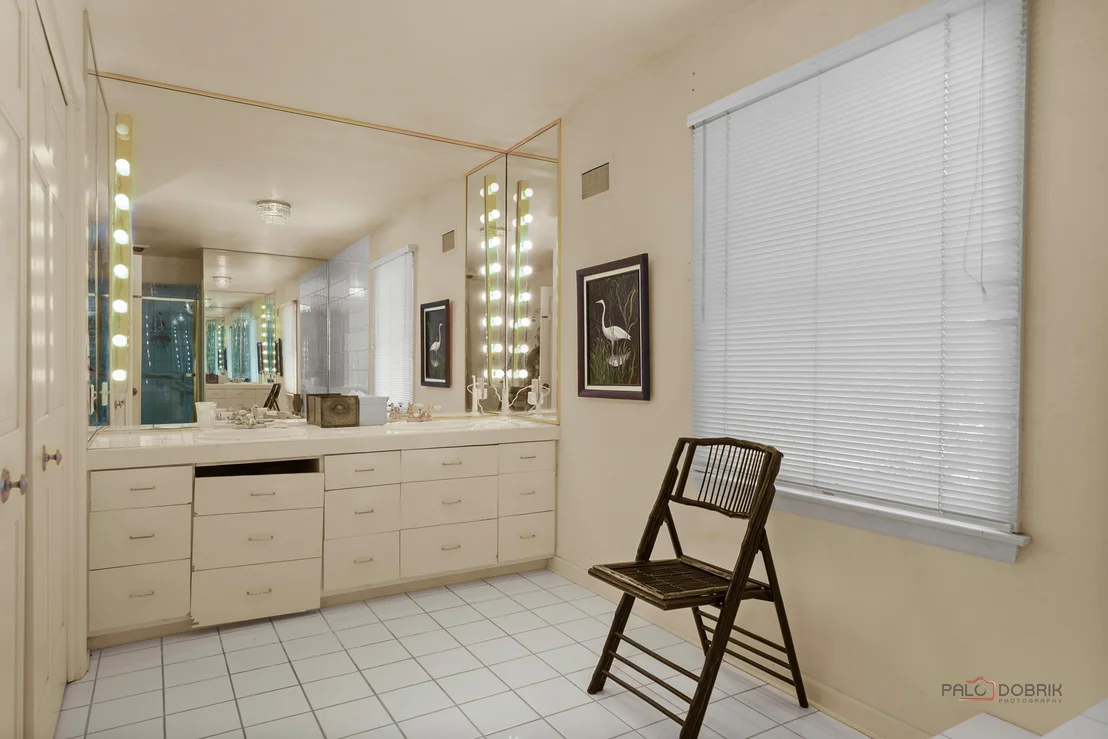 Photo of 37 Forest Hills Road