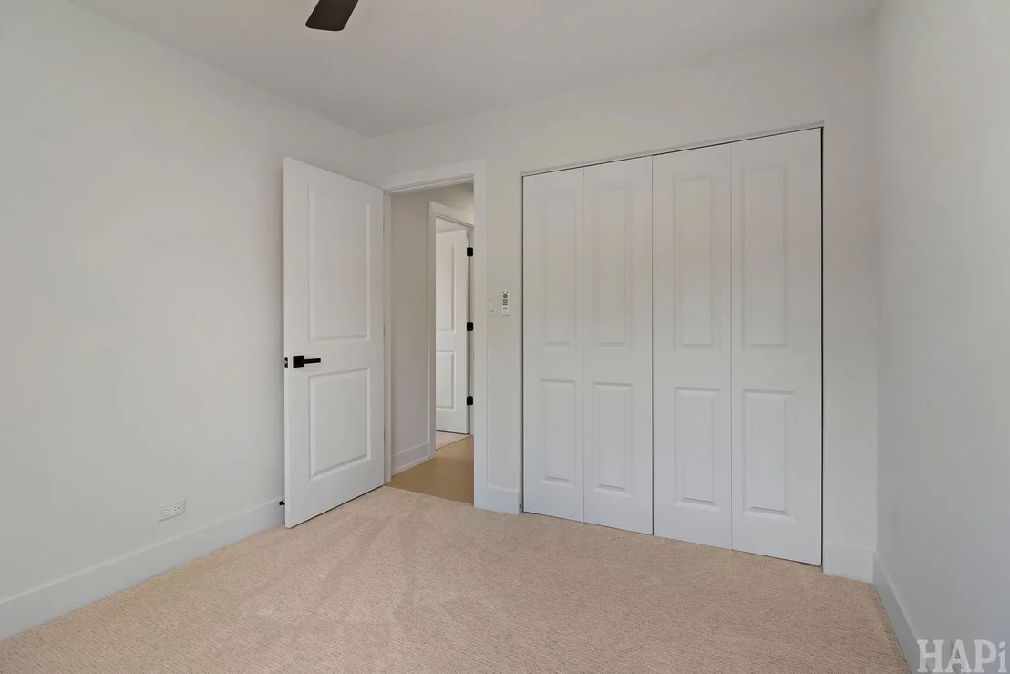 Photo of 166 E Cunningham Drive