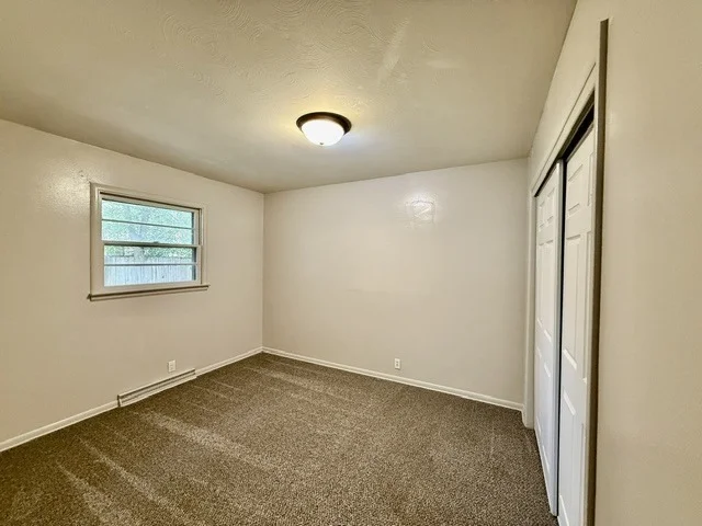Photo of 914 W Maple Street