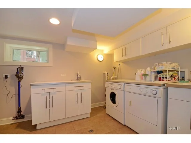 Photo of 651 Forest Avenue