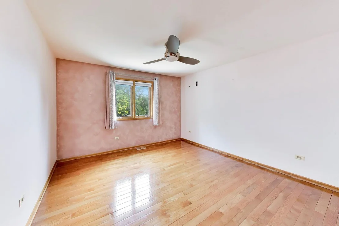 Photo of 443 N Tara Lane