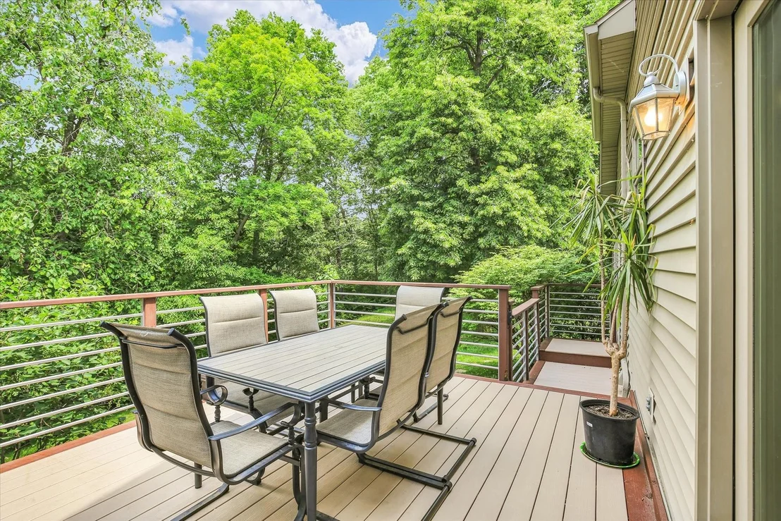 Photo of 1516 River Bluff Drive
