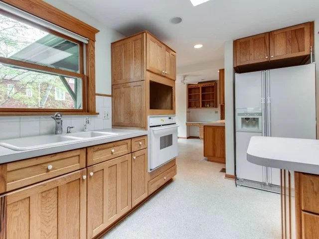Photo of 1304 Wesley Avenue