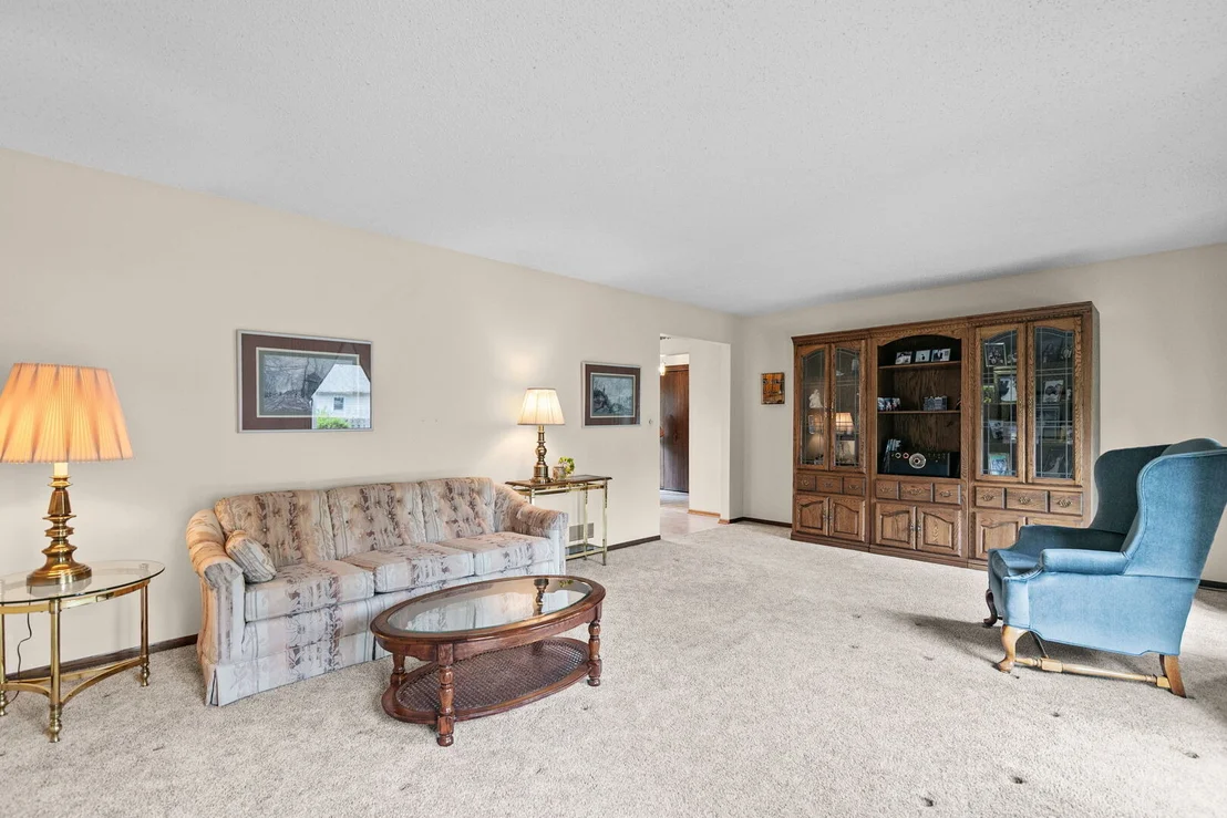 Photo of 4269 Harper Avenue