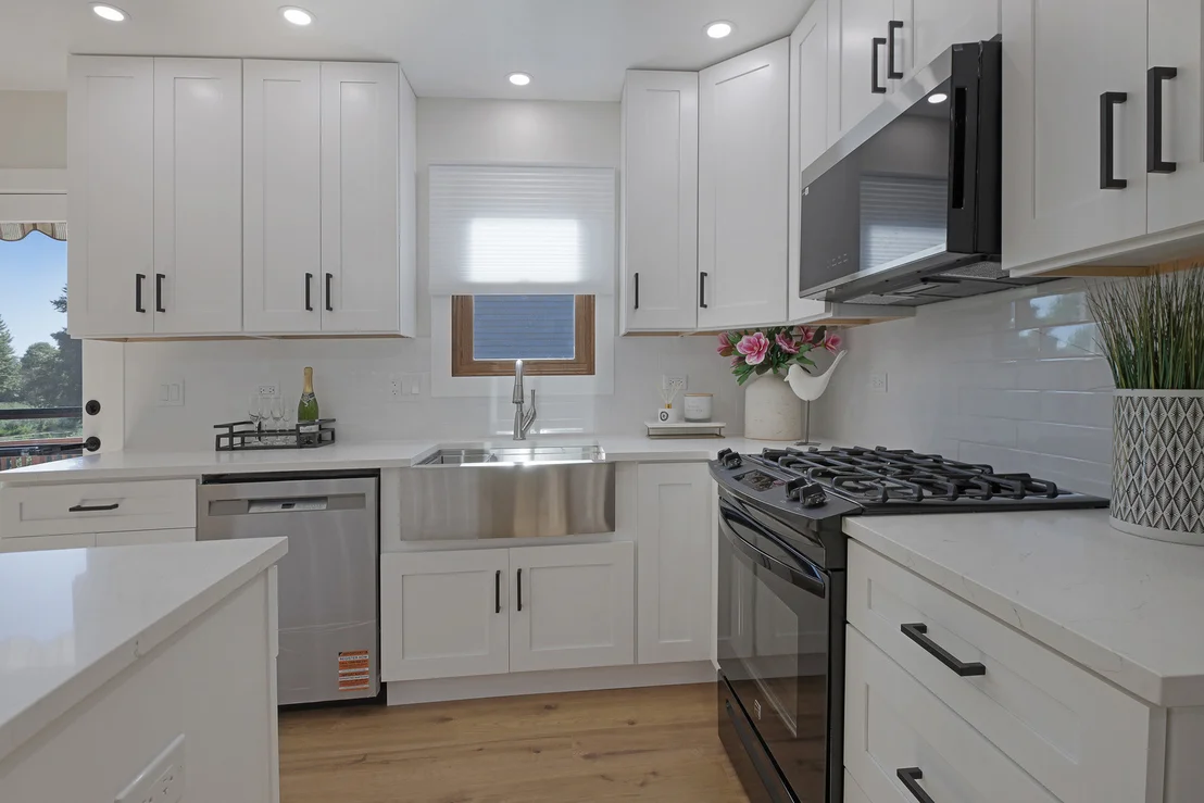 Photo of 1447 Comanche Drive