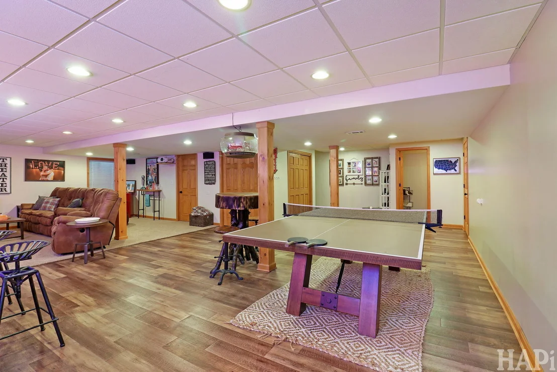 Photo of 326 Garrison Circle