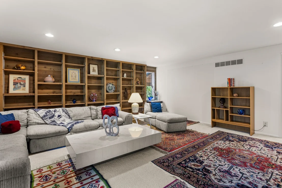 Photo of 820 Dodds Drive