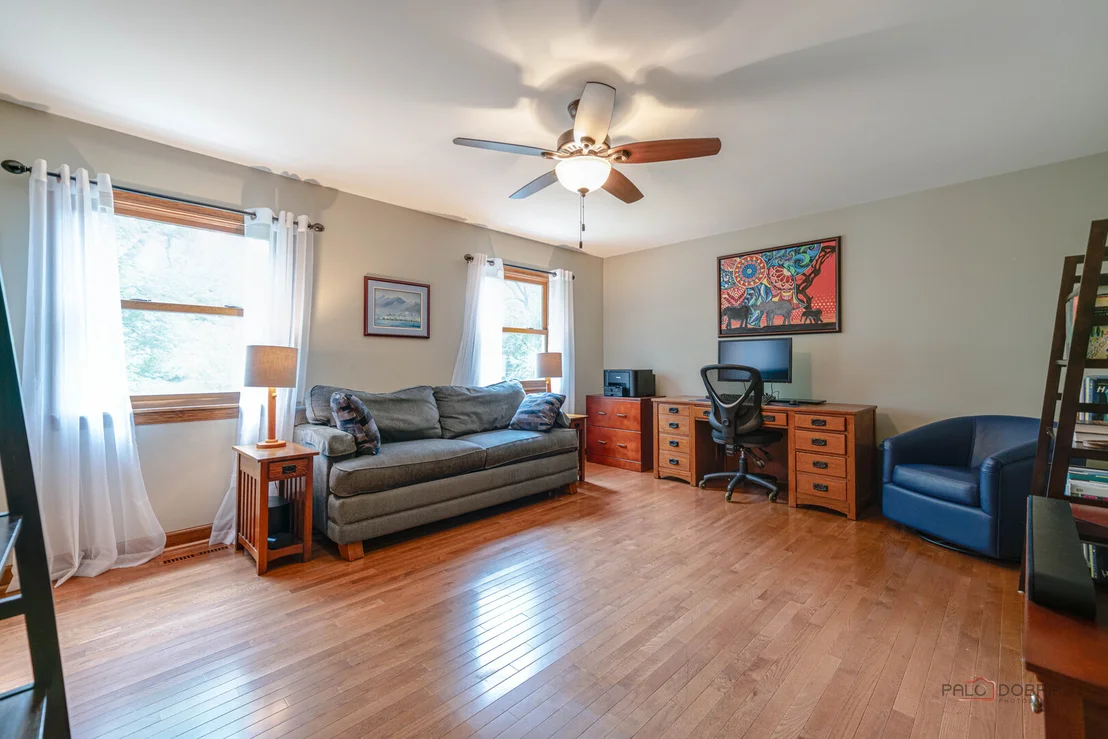 Photo of 5416 Sequoia Trail
