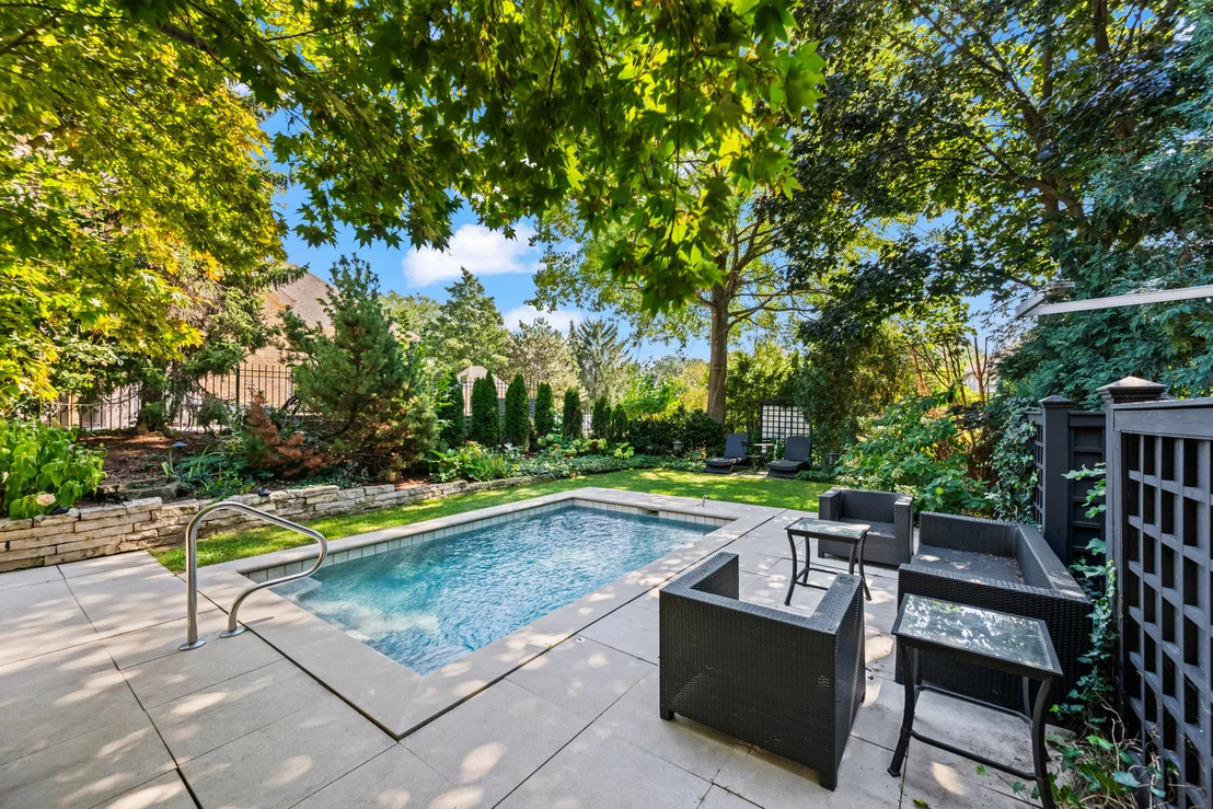 Photo of 1380 Prestwick
