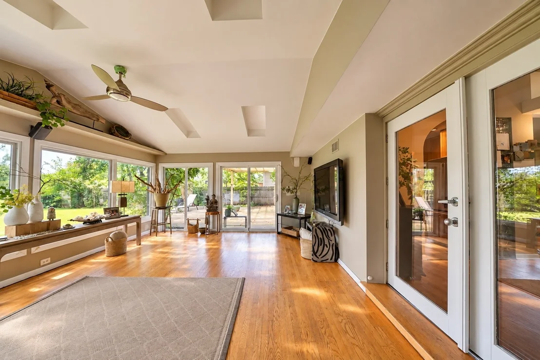 Photo of 426 Amherst Avenue