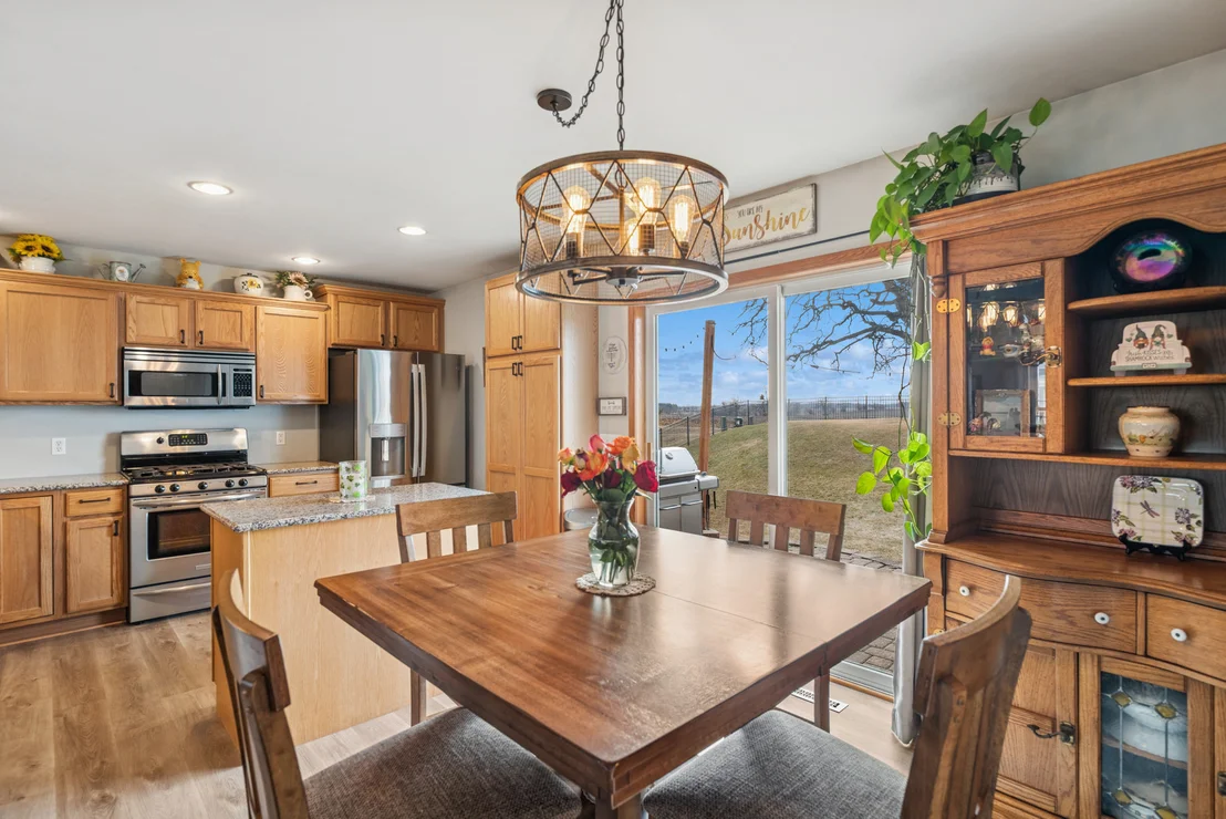 Photo of 327 Tomahawk Drive