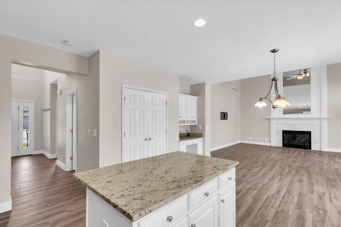Photo of 2413 Stricker Lane
