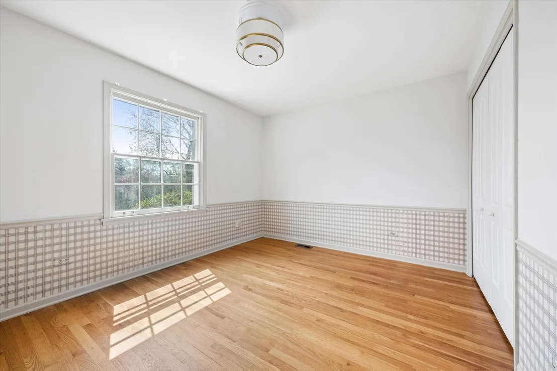 Photo of 2629 Illinois Road