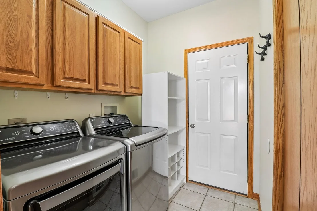 Photo of 485 Spring Ridge Drive
