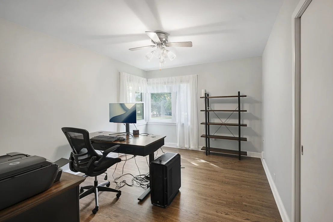 Photo of 11518 Algonquin Road