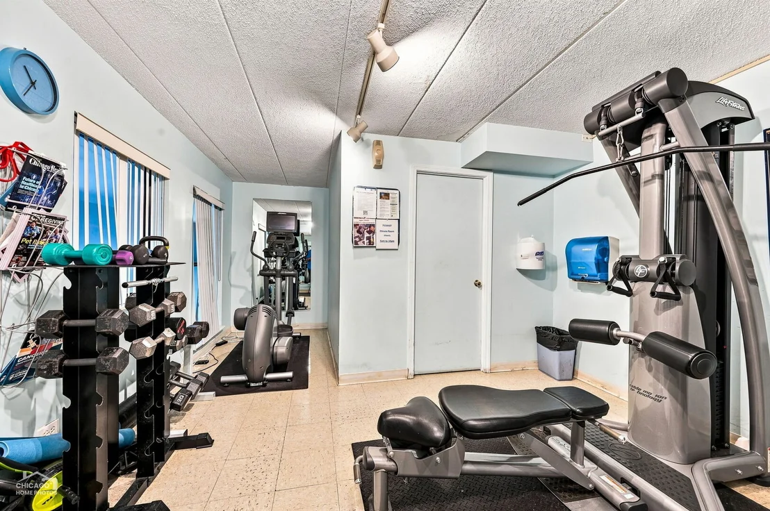 Photo of Unit 310 at 711 W Gordon Terrace