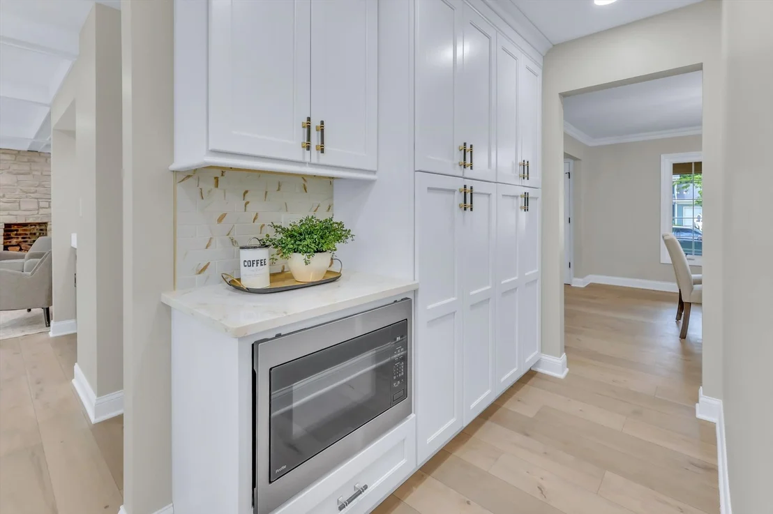 Photo of 967 W Bauer Road