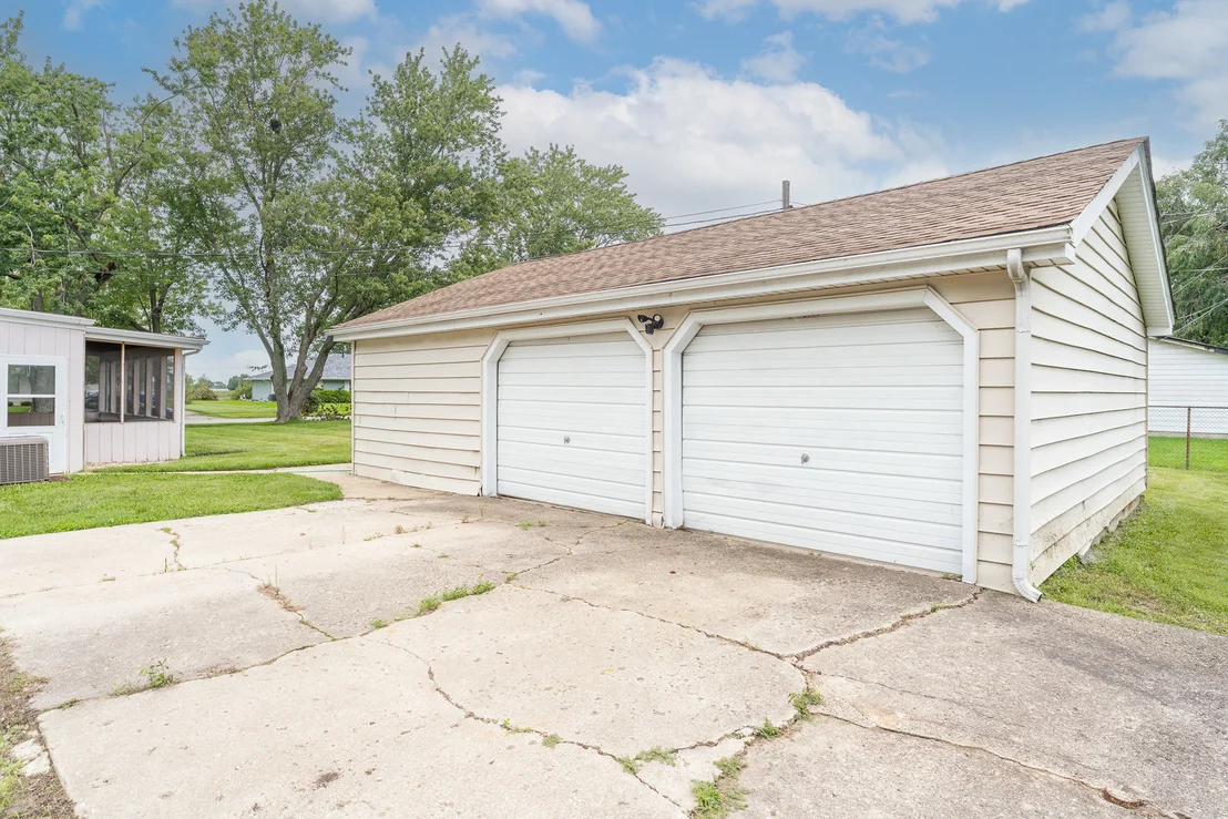 Photo of 1098 Karner Drive