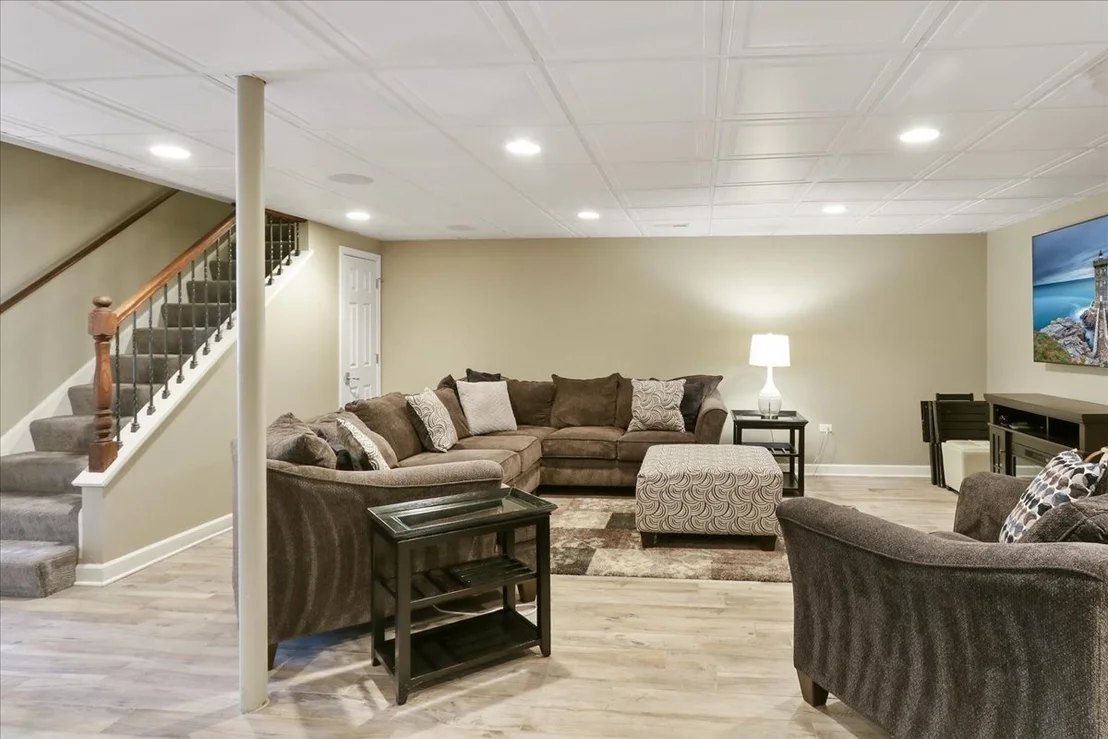 Photo of 519 Litchfield Lane