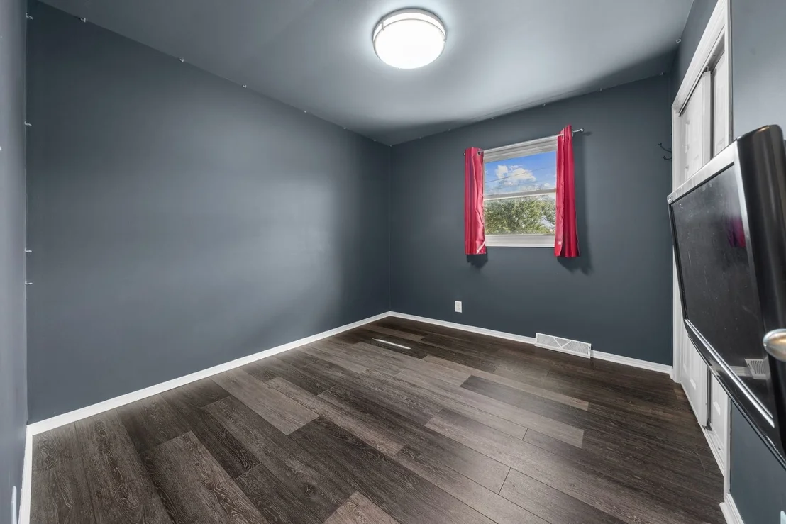 Photo of 960 Becker Lane