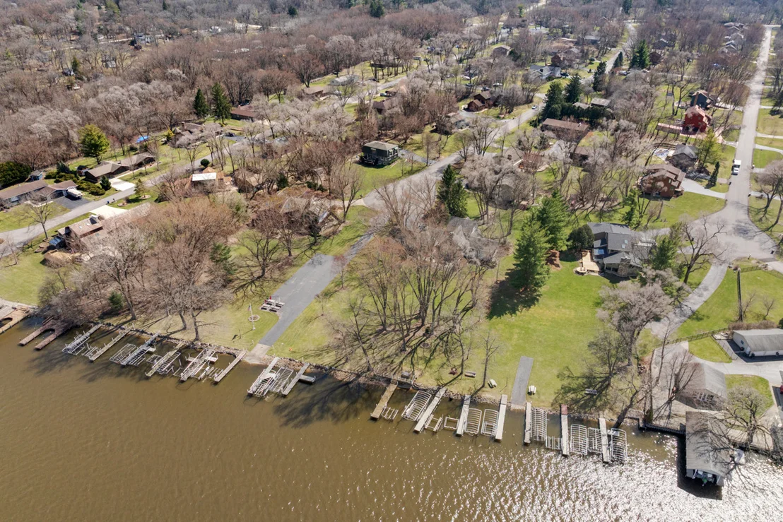 Photo of 9706 Fox Shores Drive