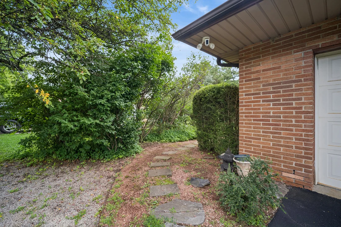 Photo of 1225 Oakdale Drive