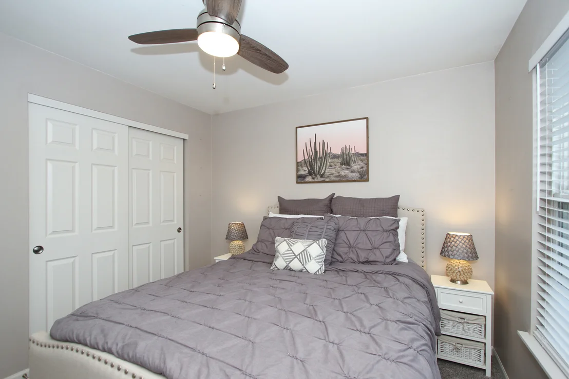 Photo of 734 THORNBURY Road
