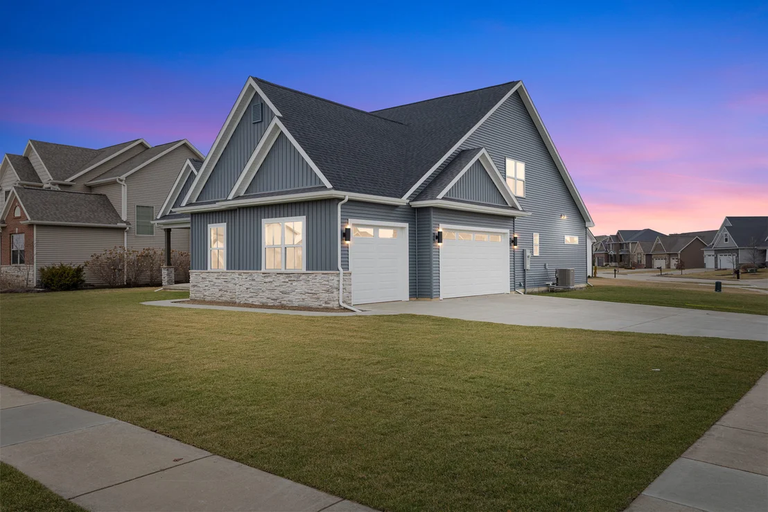 Photo of 1108 Glen Abbey Drive