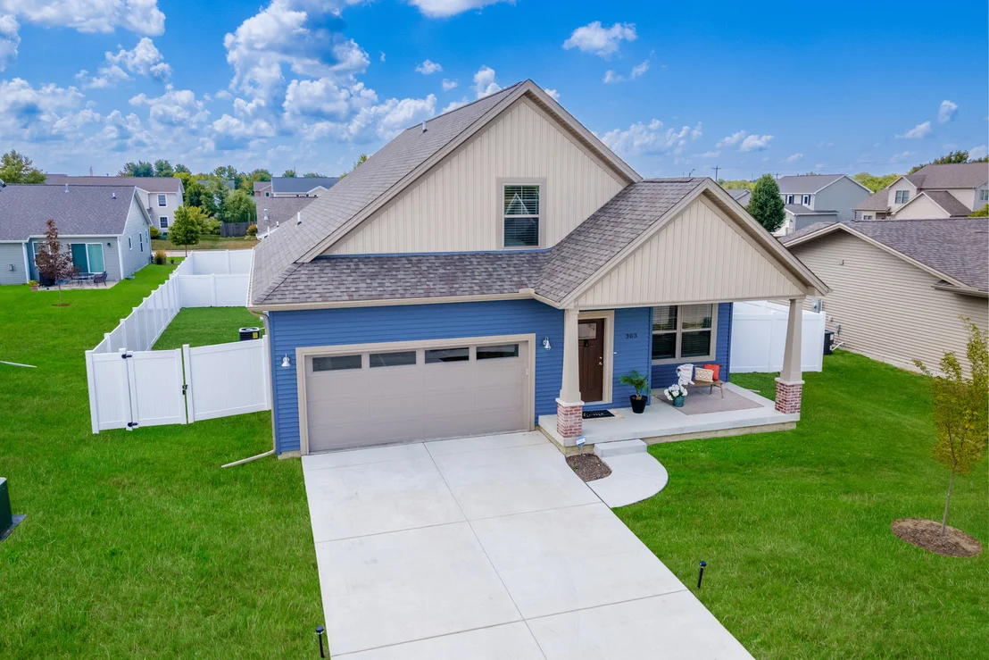Photo of 303 Bobwhite Way