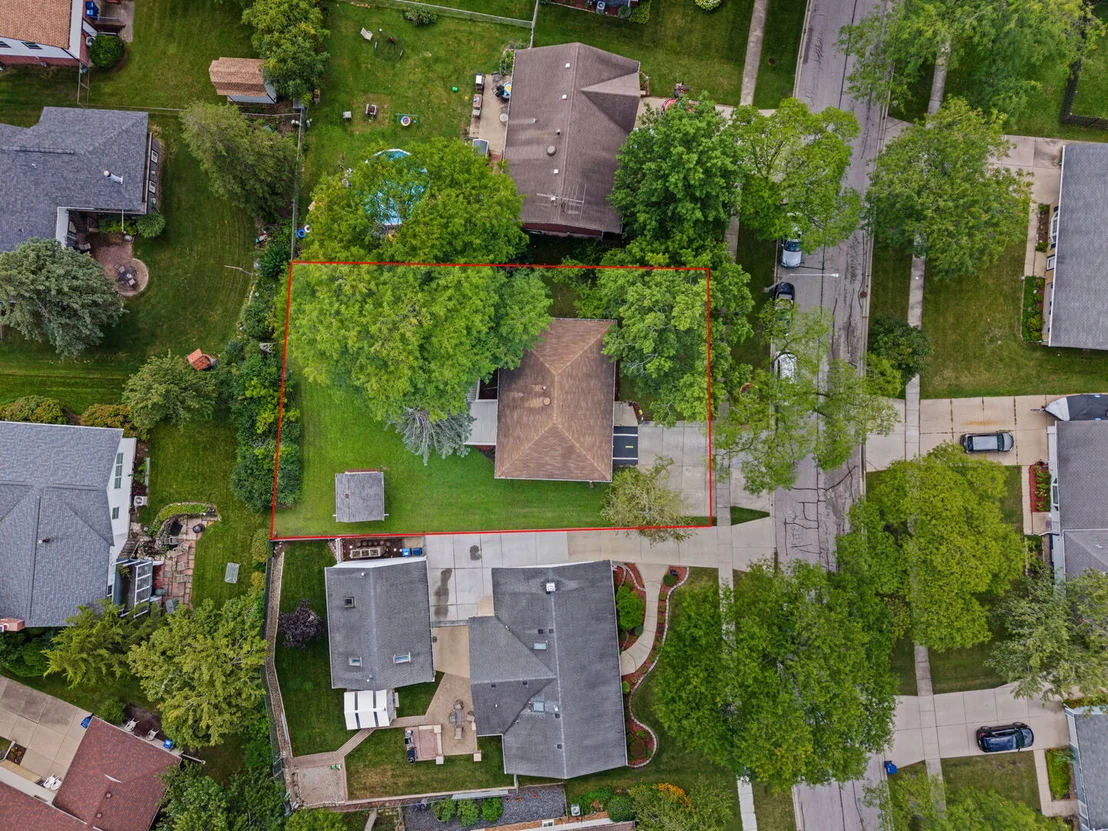 Photo of 933 Webster Lane