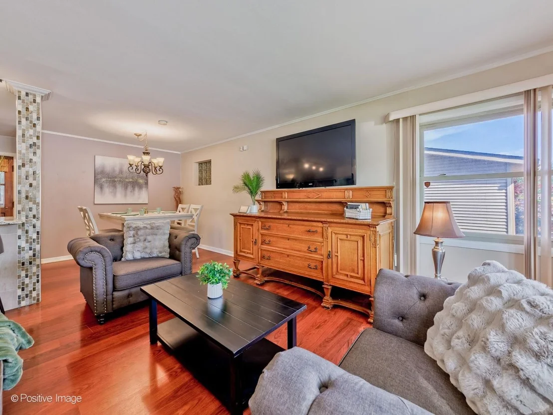 Photo of 1025 Longaker Road