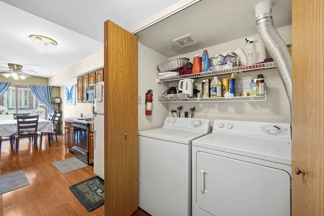 Photo of Unit 0 at 16054 85th Place