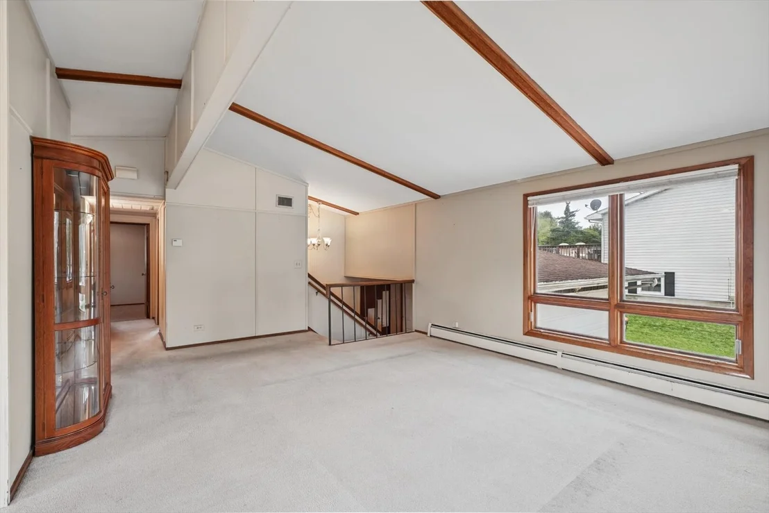Photo of 814 Pinecrest Drive