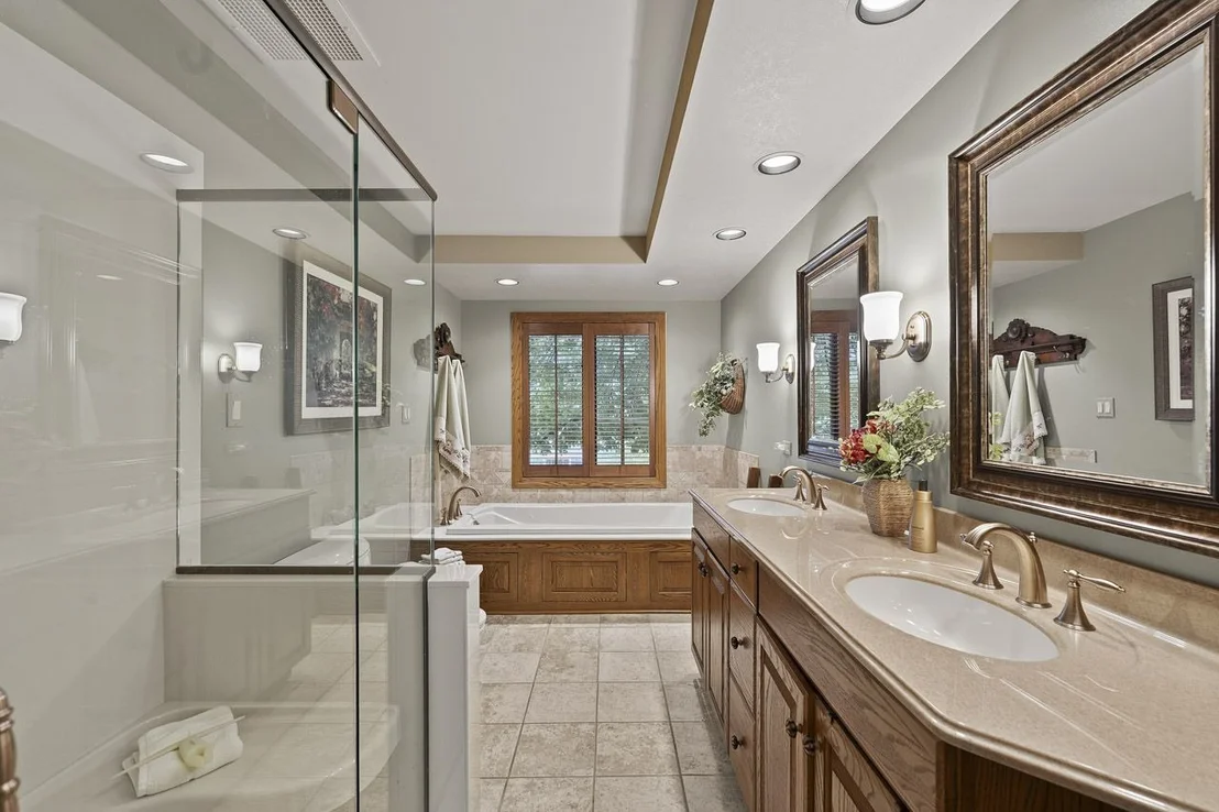 Photo of 3408 James Way