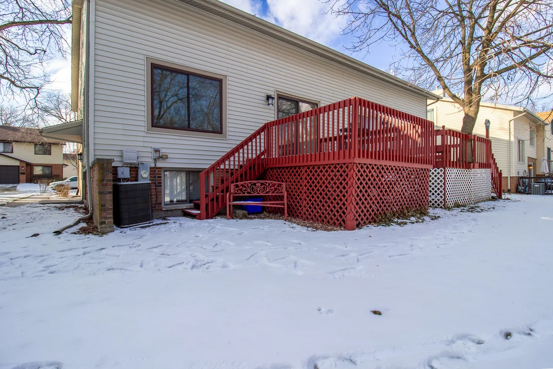 Photo of 18541 Meadow Lane