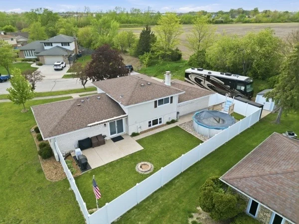 Photo of 549 Willow Lane